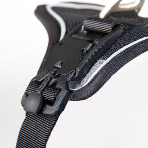 belka harness buckle details