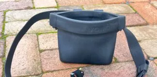A dog treat pouch is a daily wear item for dog trainers, and an essential tool for dog owners.